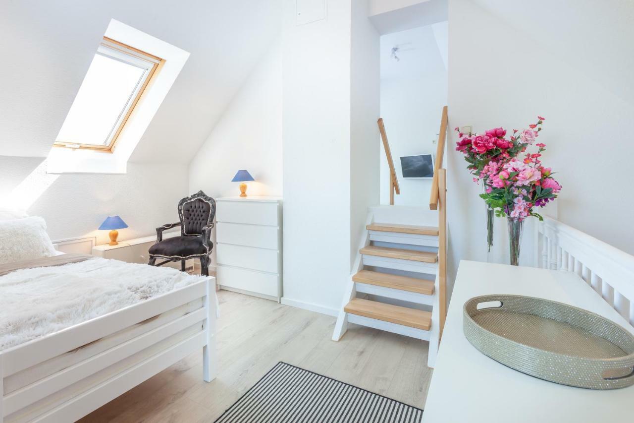 Reitanlage Bei Altefähr Rambin